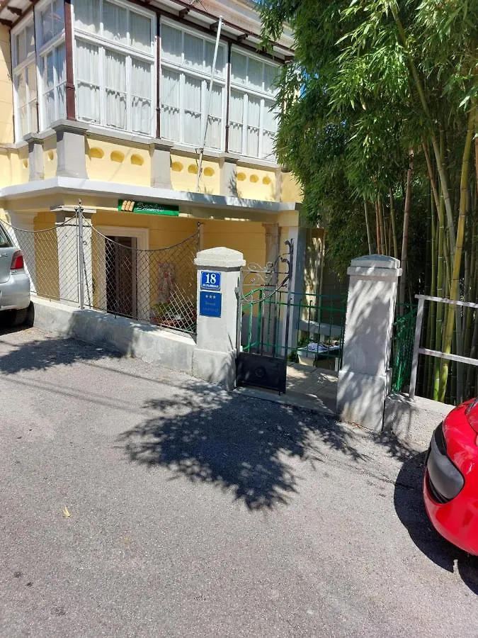 Apartment Bamboo 5 Opatija 0*,